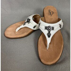 CLIFFS BY White Mountain Women's Bailee Cushioned Flip Flop Sandal Size 7 NWOB.